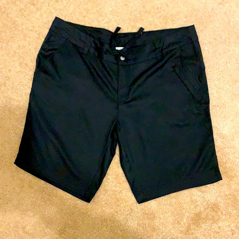 Magellan size XL shorts, Black.